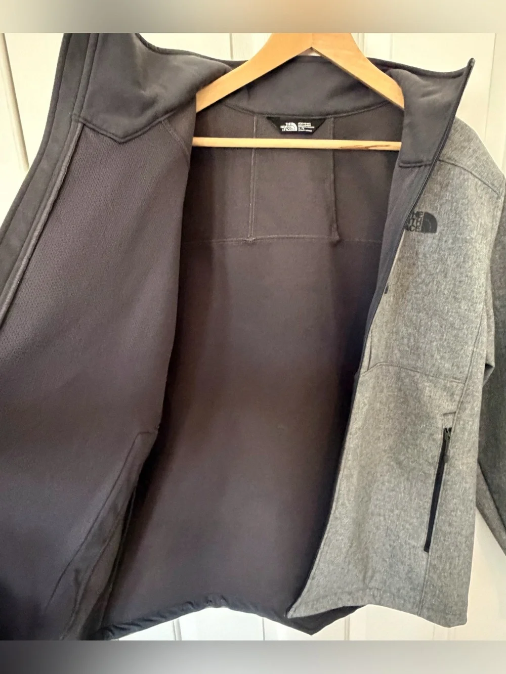 The North Face Men's Gray Lightweight Softshell Jacket
